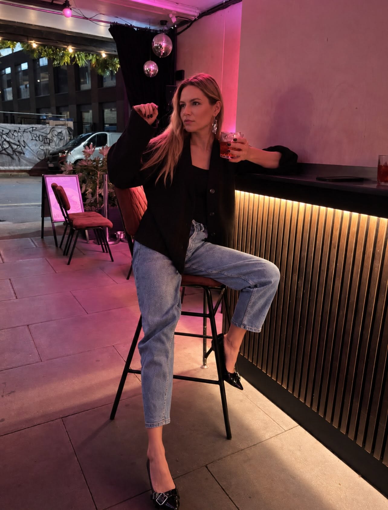 Portrait in an intimate music bar